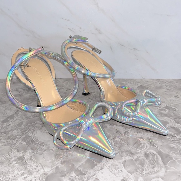 Mach & Mach double bow pointed iridescent silver heels 7.5 / 37.5